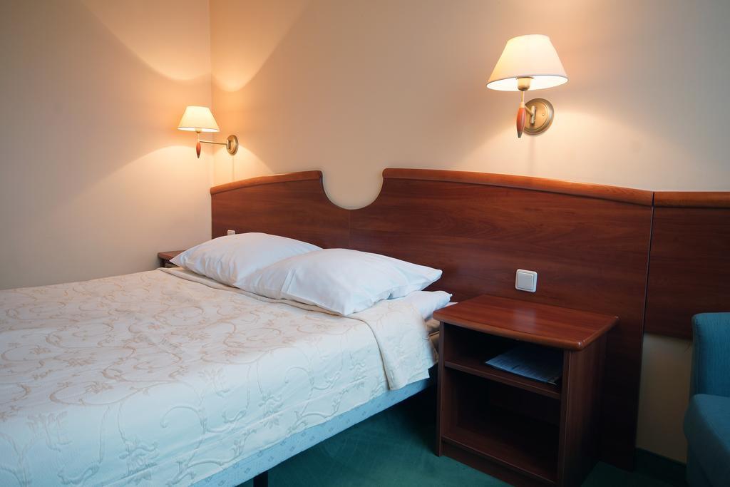 Hotel Kamena Chełm Buitenkant foto