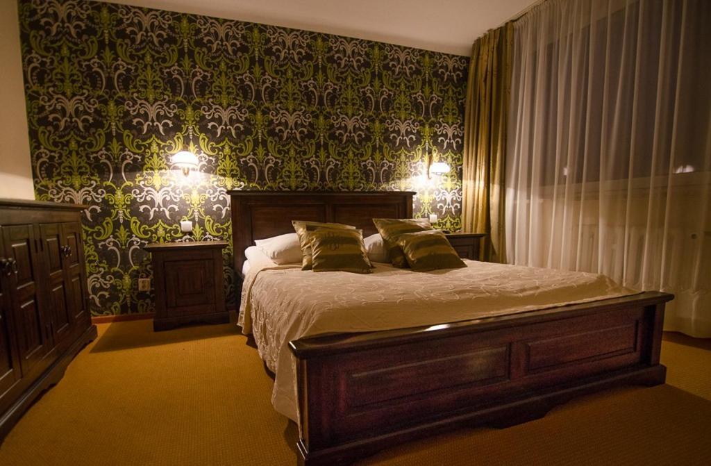 Hotel Kamena Chełm Buitenkant foto